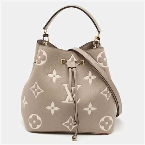 cream louis vuitton bag|louis vuitton neonoe shoulder bag.